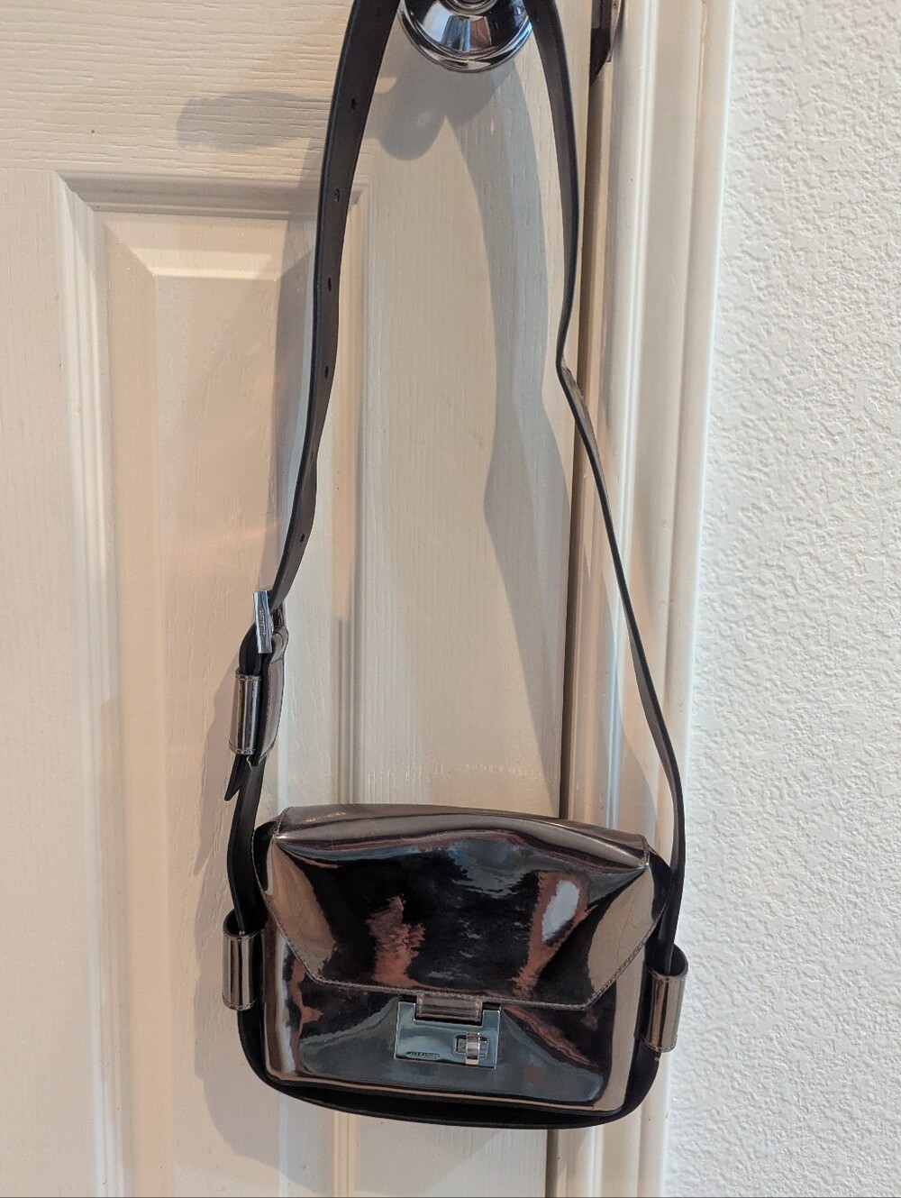 AllSaints Frankie 3-in-1 Leather Crossbody Bag - Picture 3 of 14